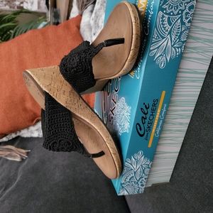 Women's sandals